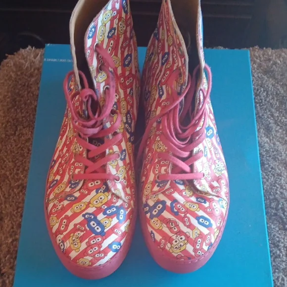 John Fluevog and Bos Kosters colab - Picture 2 of 5